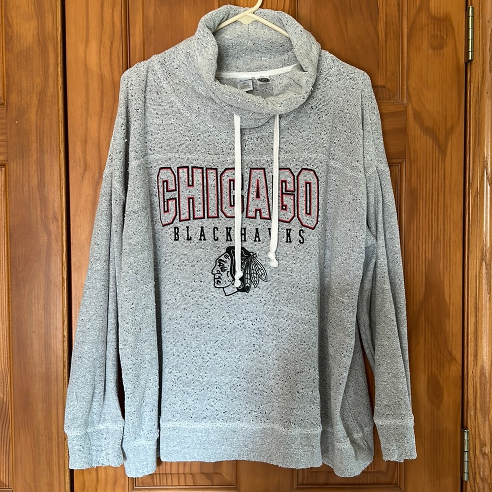 Relaxed fit official NHL Blackhawk sweater